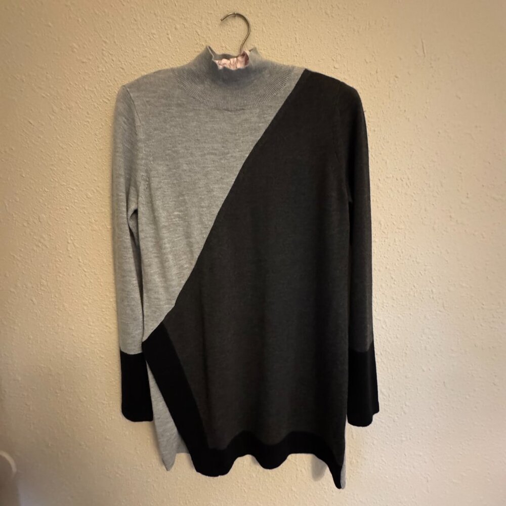 *NWOT* Vince Camuto Colorblock dress xs black & grey